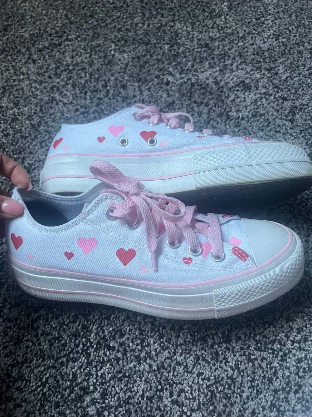 Converse White Low-Top Sneakers with Pink Laces and Red/Pink Heart Accents